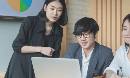 Blue and Grey Minimalist Fashion Flash Sale Poster_20260204_100613_0000